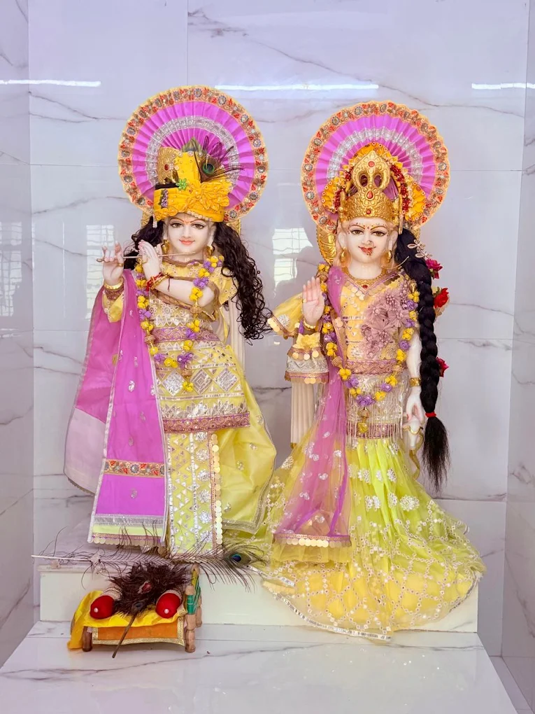 Temple Deity Vastra Laxmi Narayan Mandir