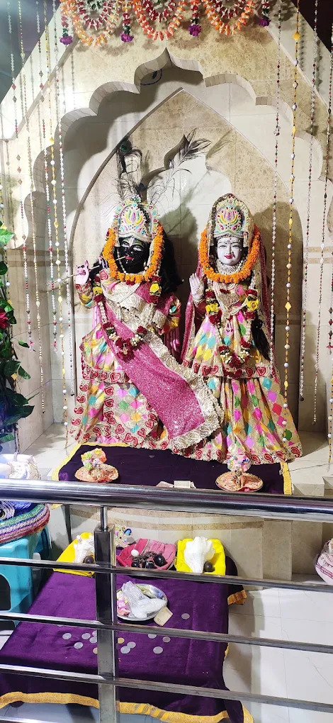 Handmade Deity Dress for Shri Dwarikapuri Mandir